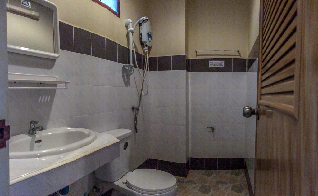 Standard Double Room,345930784:JPEG